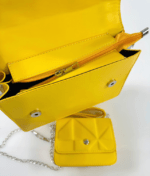 Cartera Crossbody Amarillo Broche Plateado + Mini Cartera - Imagen 3