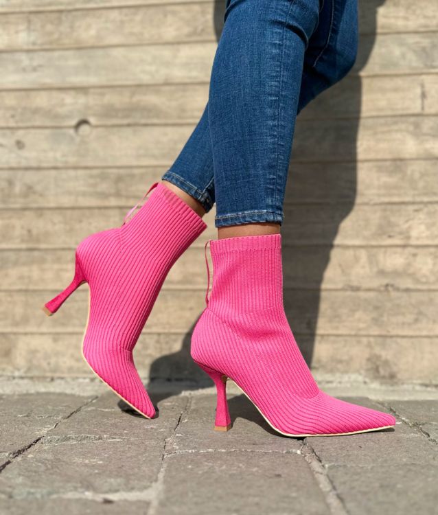 Botin Fucsia Tejido Elástico 1 Botin Fucsia Tejido Elástico - Imagen 1