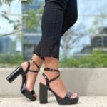 Sandalia Fiesta Negro Plataforma