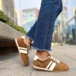 Zapatilla Urbana Cafe Dos Lineas (Horma Chica)
