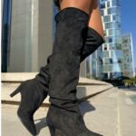 Bota Bucanera Arrugada Ancha Negra 7 Cm
