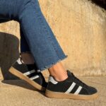 Zapatilla Samba Baja Brillo Negra