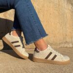 Zapatilla Samba Baja Brillo Beige