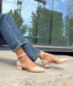 Zapato Taco Bajo Beige 2.5 Cm